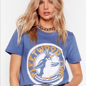 LAST 1 Fleetwood Mac I’m A Road Runner Graphic Tee